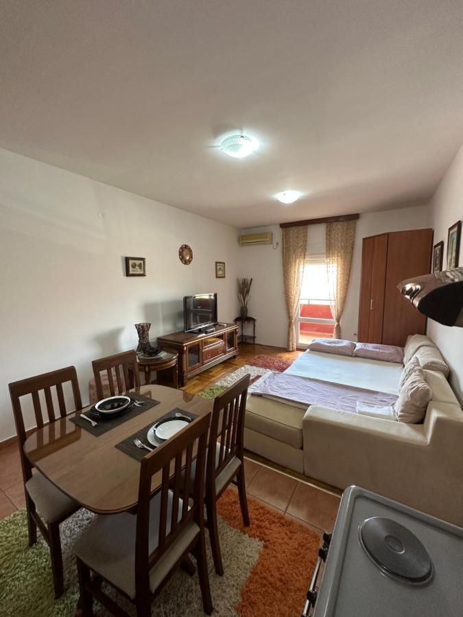Bella Apartman Podgorica Exterior foto